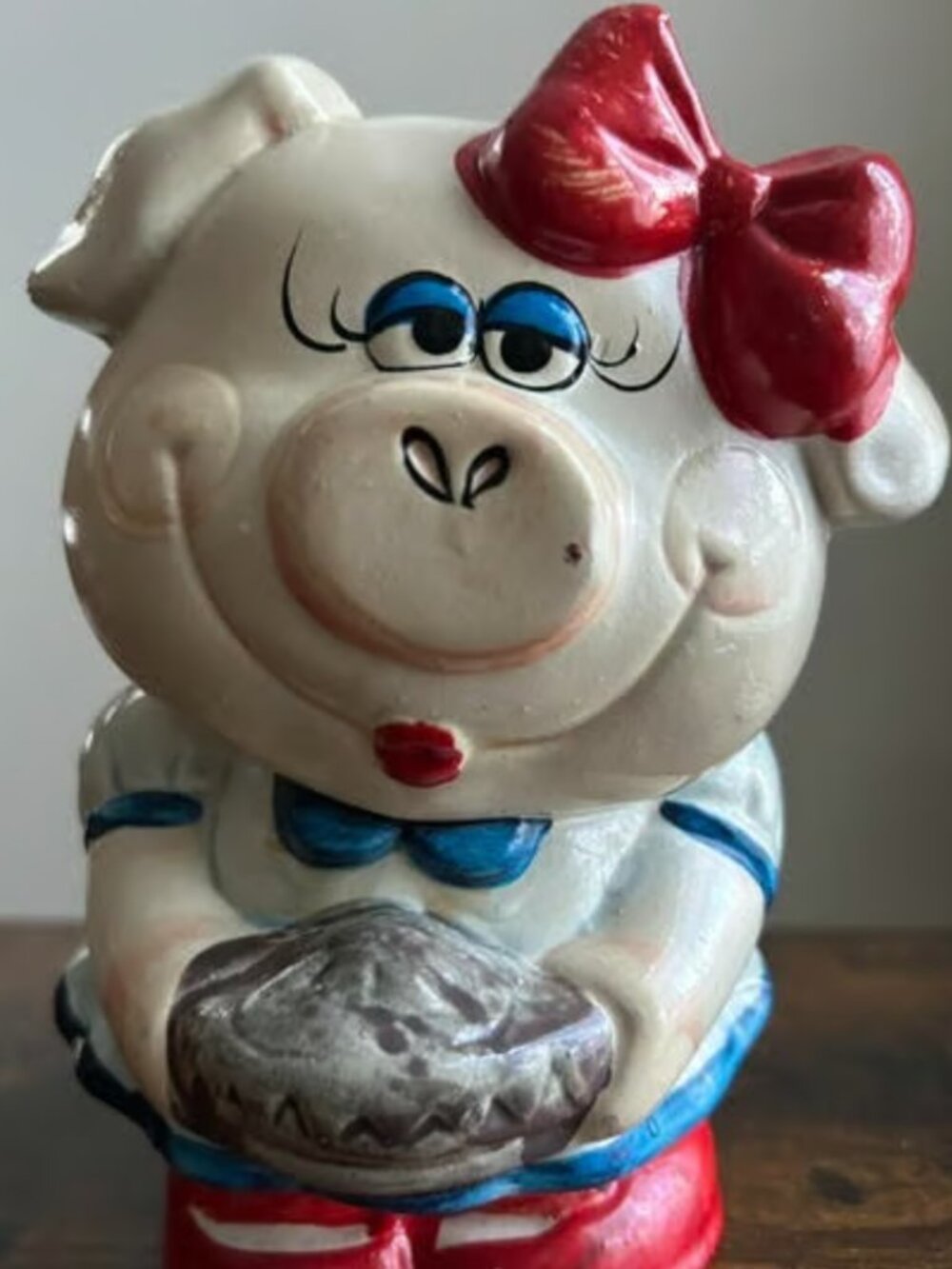 Vintage Flirty Girl Piggy Bank Ceramic Pig Red Bow Pie Kitchen Decor